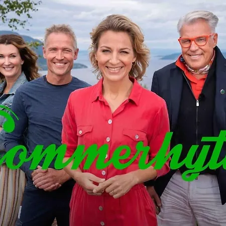 Fjara Sleeps 22 In 6 Bedrooms * Ulven