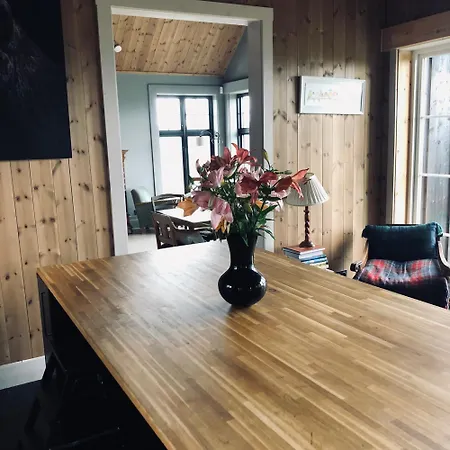 Fjara Sleeps 22 In 6 Bedrooms