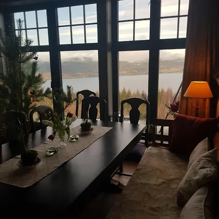 Fjara Sleeps 22 In 6 Bedrooms Villa