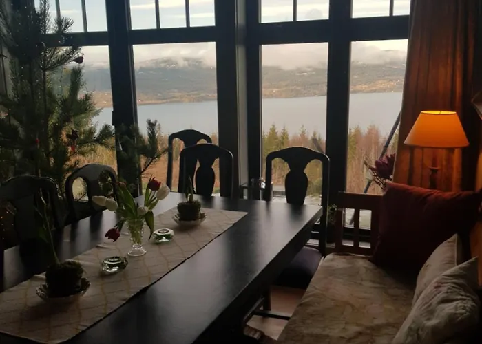 Fjara Sleeps 22 In 6 Bedrooms Villa