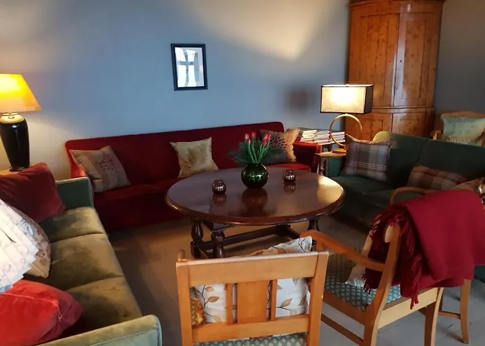 Fjara Sleeps 22 In 6 Bedrooms Villaer