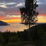 Fjara Sleeps 22 In 6 Bedrooms Villa Ulven (Stange)
