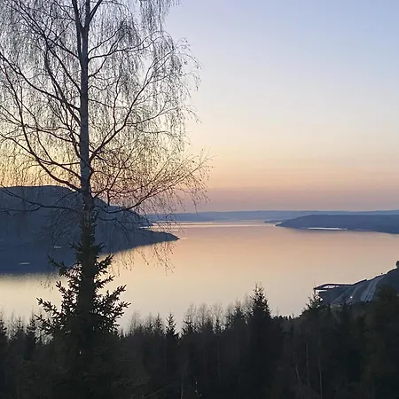 Fjara Sleeps 22 In 6 Bedrooms Ulven (Stange)